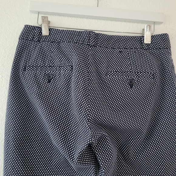 Banana Republic Petite Women's Navy and White Cropped Hampton Pants Size 4P - Picture 7 of 7